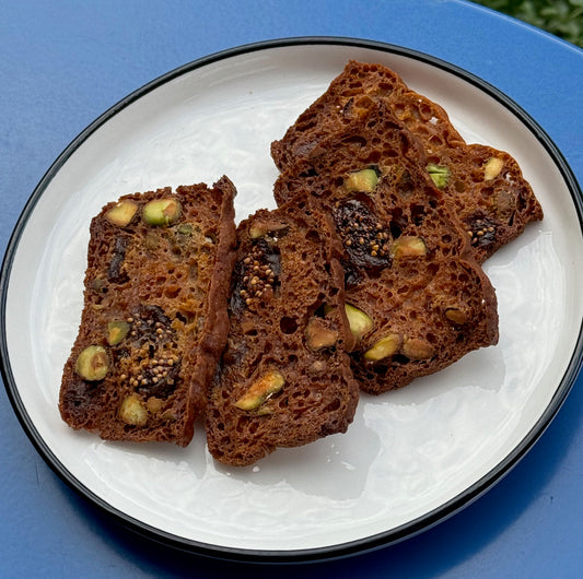 Fig & Pistachio Crackers